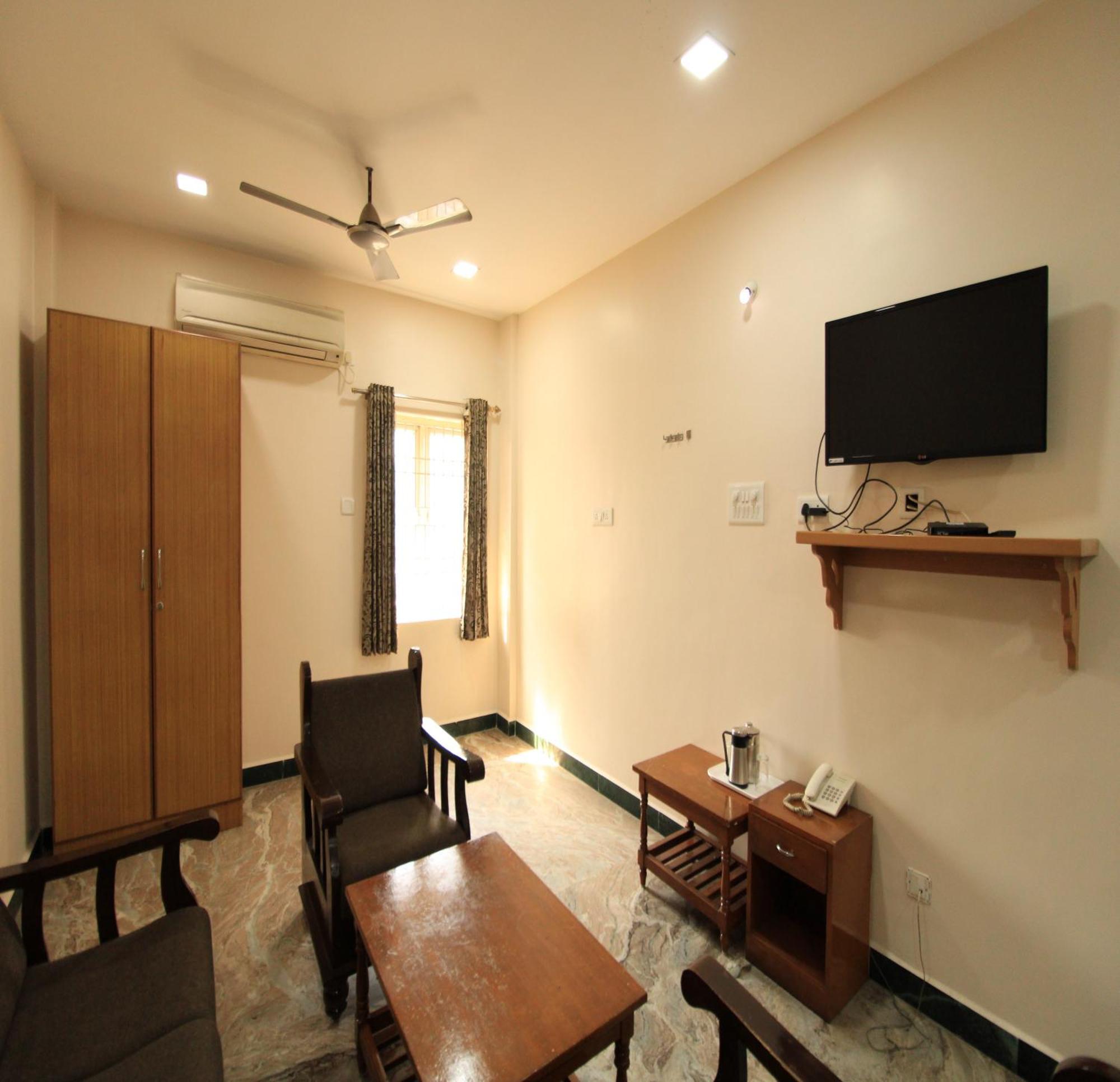 Hotel Rathnavel Towers Chennai Exterior foto